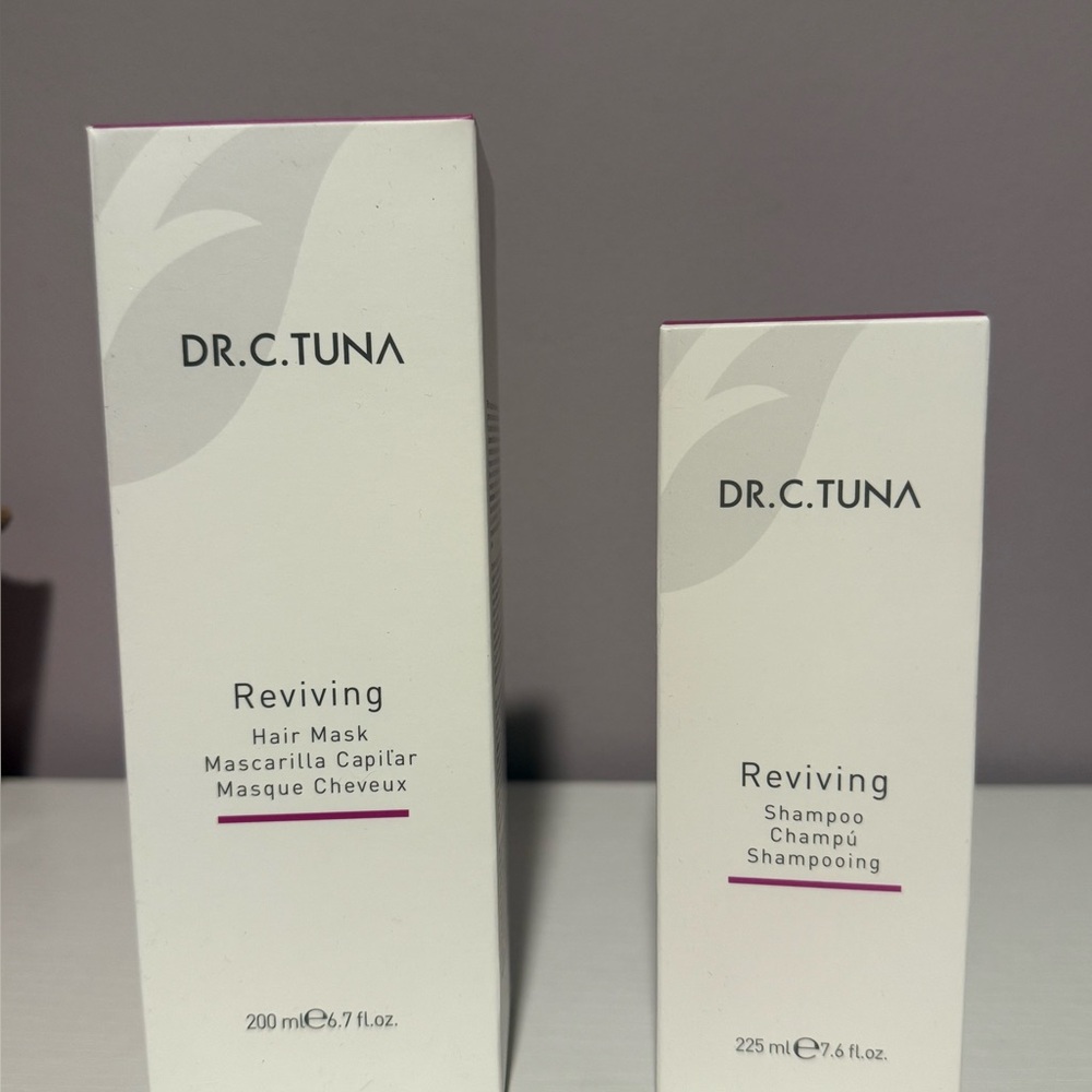 FARMASI Dr. C. Tuna Reviving
Shampoo AND Hair Mask